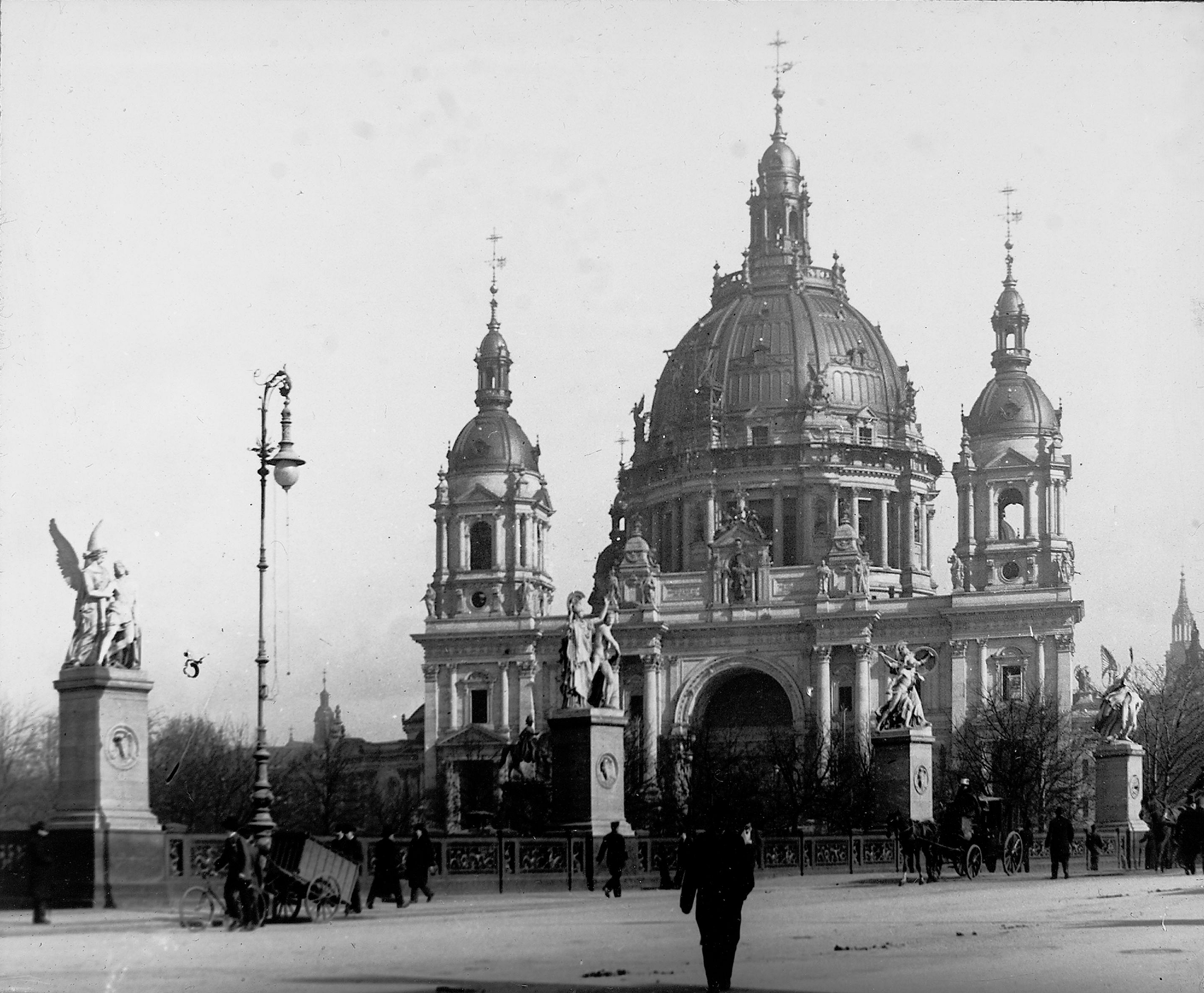 berliner dom circa 1905