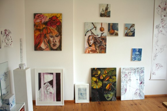 Atelieransicht, Herbst, Asyl im Paradies, Gemälde von Susanne Haun (c) VG Bild-Kunst, Bonn 2020